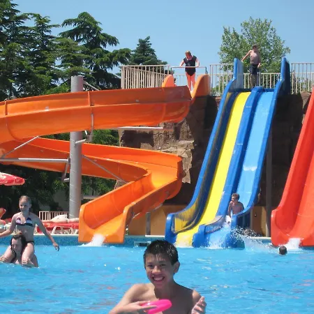 ホテル Iskar & Aquapark