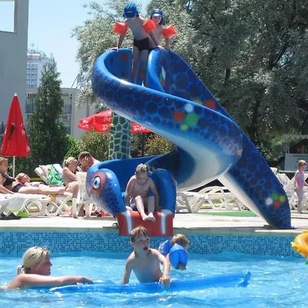 ホテル Iskar & Aquapark 3*