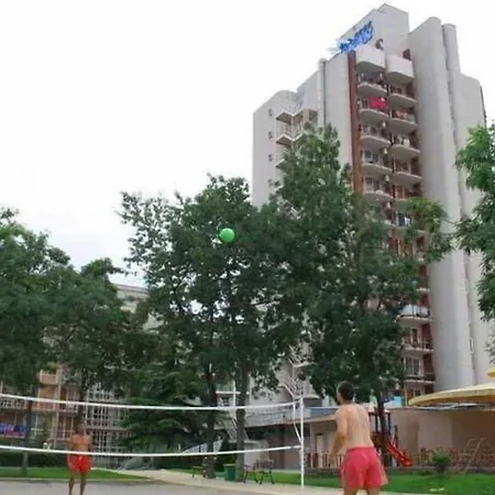 Iskar & Aquapark Hotel 3*