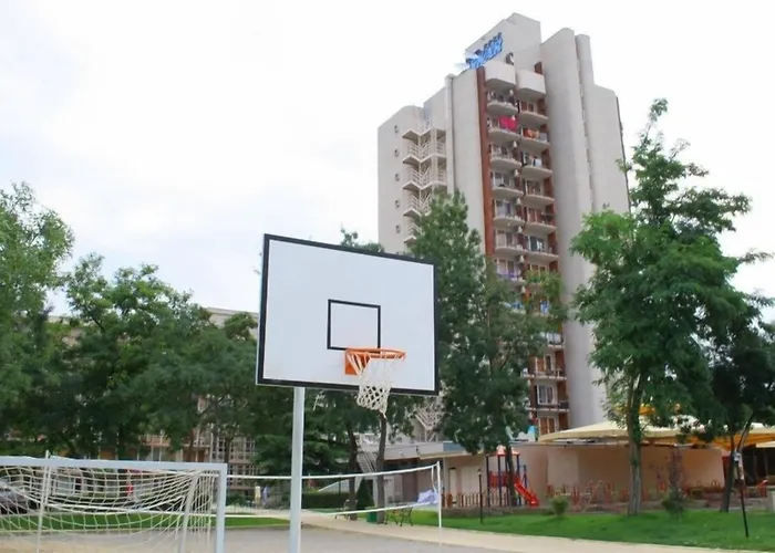 Iskar & Aquapark Хотел Слънчев бряг