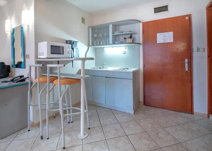 Iskar & Aquapark Хотел Слънчев бряг