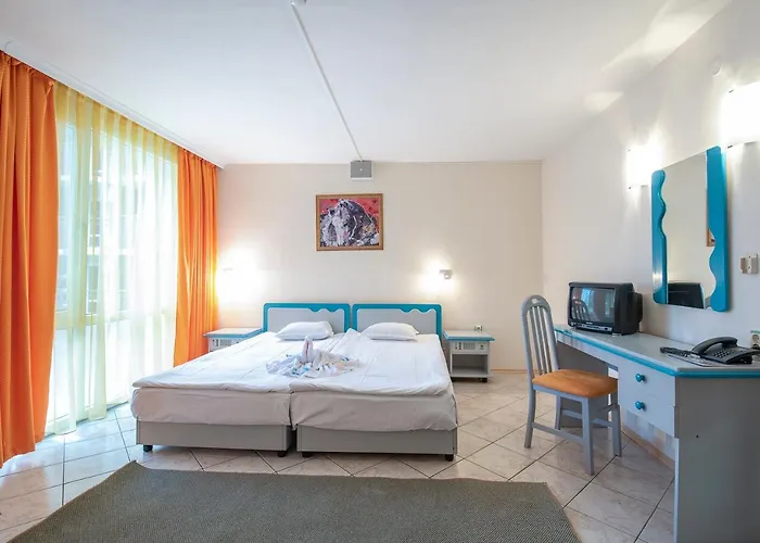 Iskar & Aquapark 3* Слънчев бряг