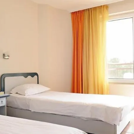 Iskar & Aquapark 3* Napospart