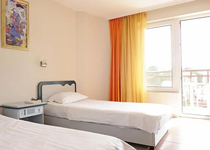 Iskar & Aquapark Hotel